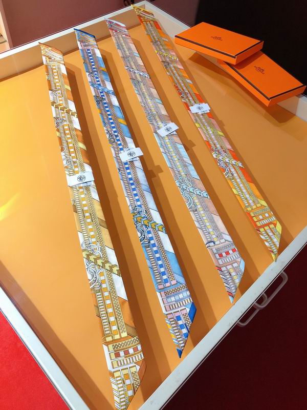 Hermes silk ribbon 5X86cm E0509134